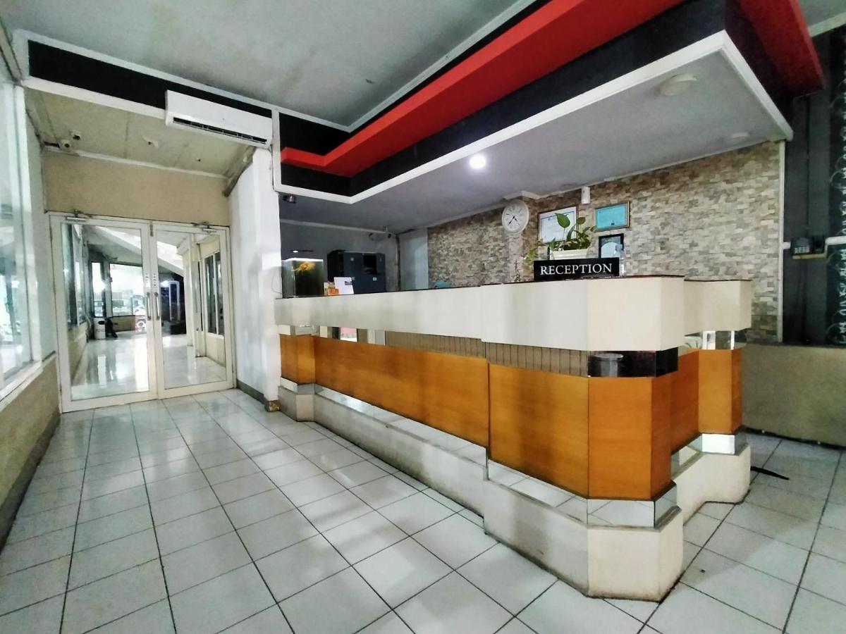 Hotel Nirwana Ternate Redpartner Екстериор снимка