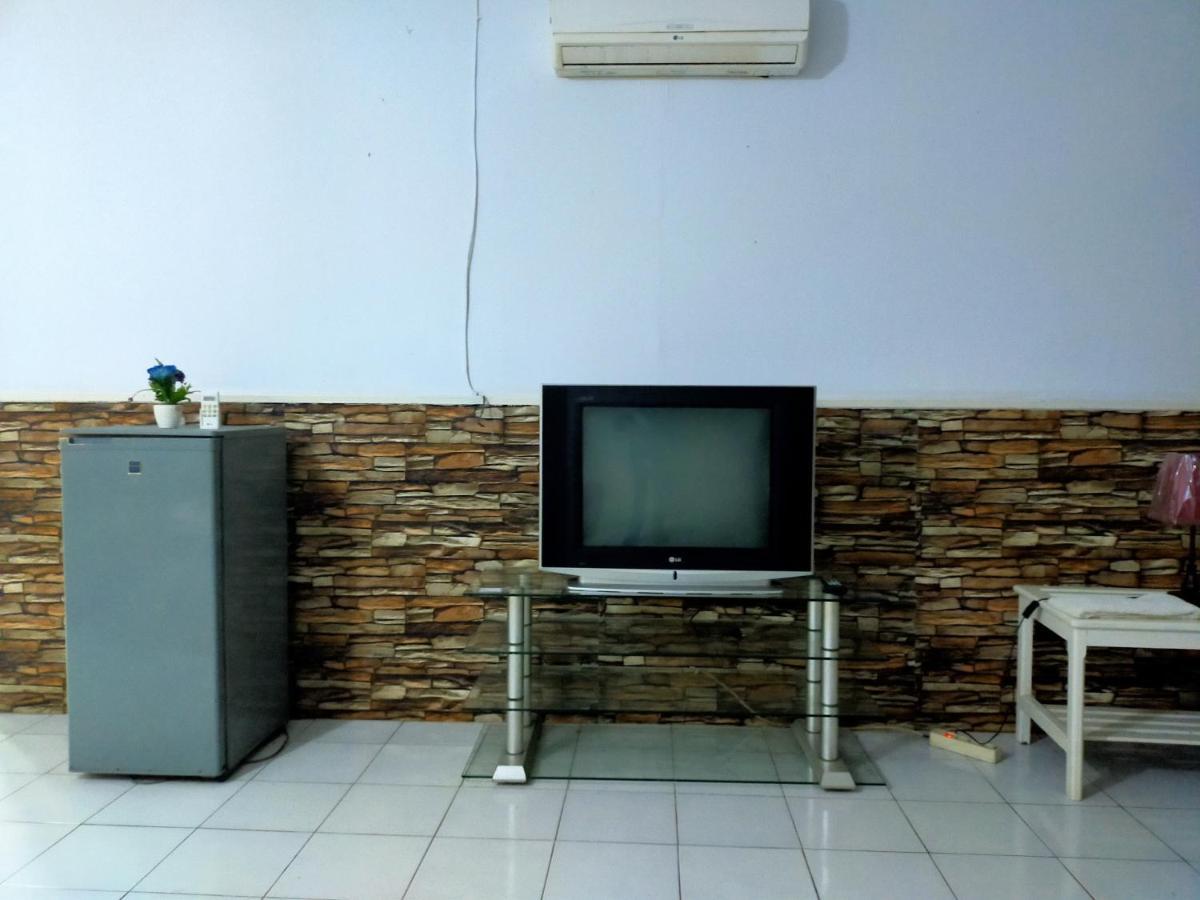 Hotel Nirwana Ternate Redpartner Екстериор снимка