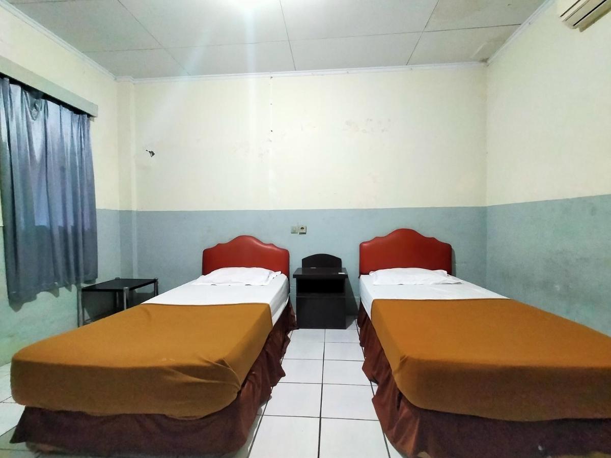 Hotel Nirwana Ternate Redpartner Екстериор снимка