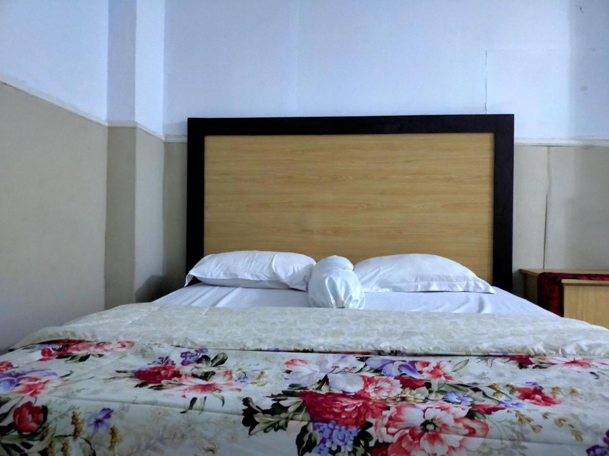 Hotel Nirwana Ternate Redpartner Екстериор снимка