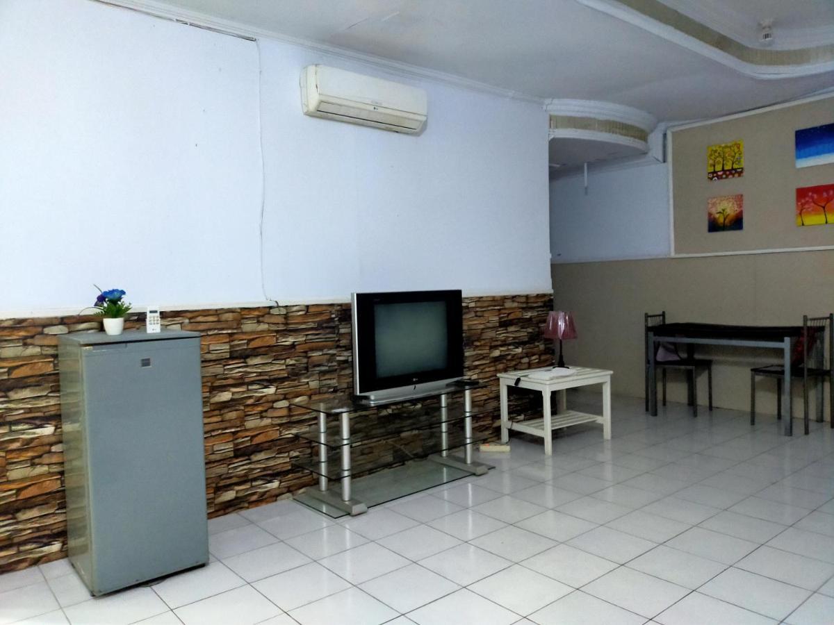 Hotel Nirwana Ternate Redpartner Екстериор снимка